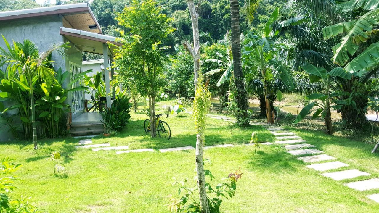 Home No.9 Ko Lanta 外观 照片